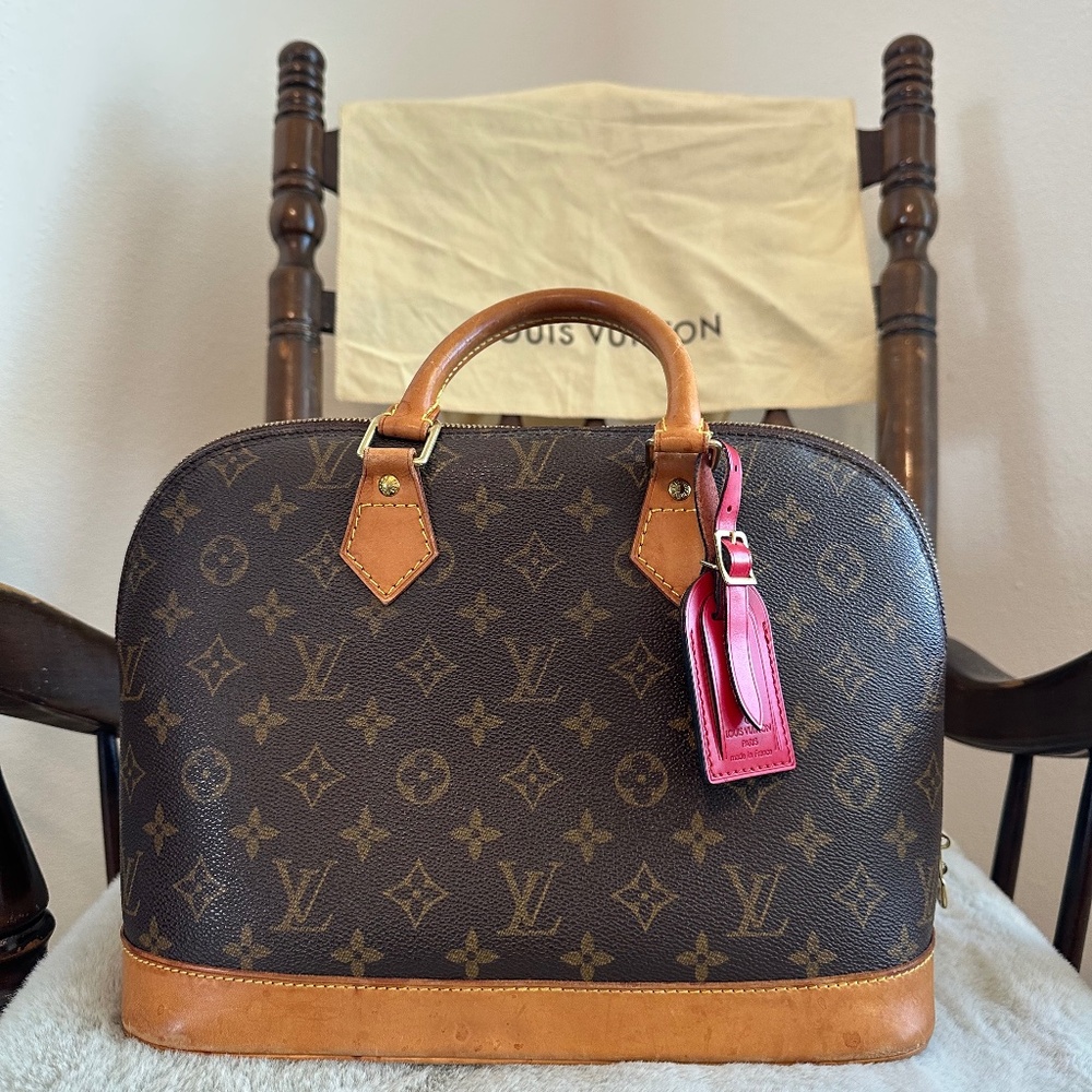 Louis Vuitton Alma PM